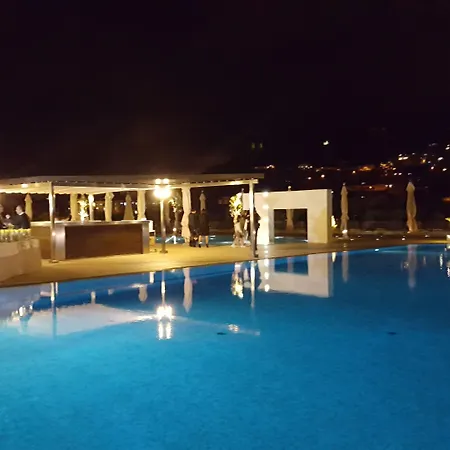 月谷大酒店 4* 维克艾库塞