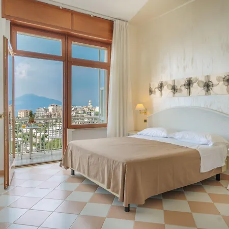 月谷大酒店 酒店