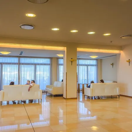 酒店 月谷大酒店 4*