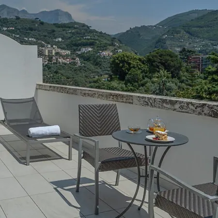 Hotel Grand Moon Valley Vico Equense