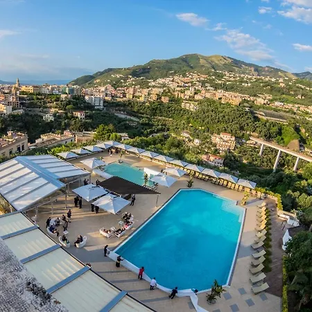 Grand Moon Valley Hotel Vico Equense