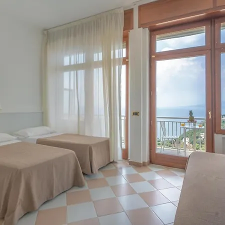 Grand Moon Valley Hotel Vico Equense