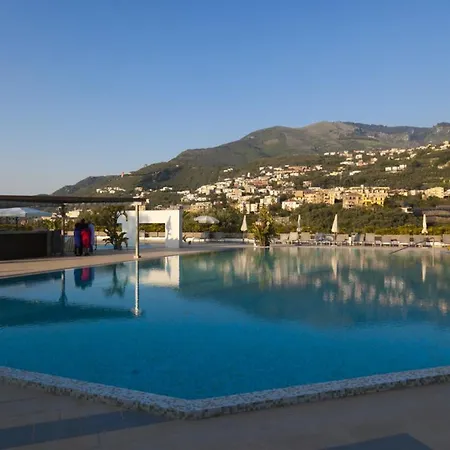 Hotel Grand Moon Valley Vico Equense