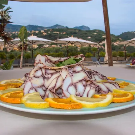 Hotel Grand Moon Valley Vico Equense