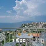 Grand Moon Valley 4* Vico Equense