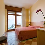 Grand Moon Valley 4* Vico Equense