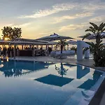 Grand Moon Valley Hotell