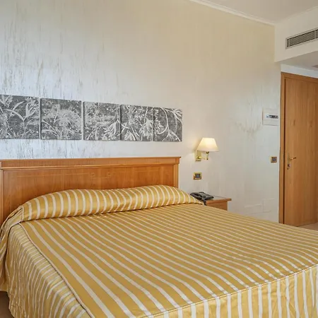 Hotel Grand Moon Valley Vico Equense