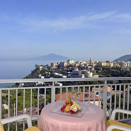 Grand Moon Valley Vico Equense