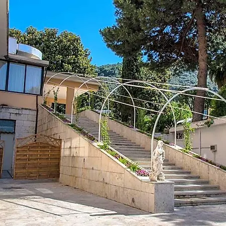 Hotel Grand Moon Valley Vico Equense