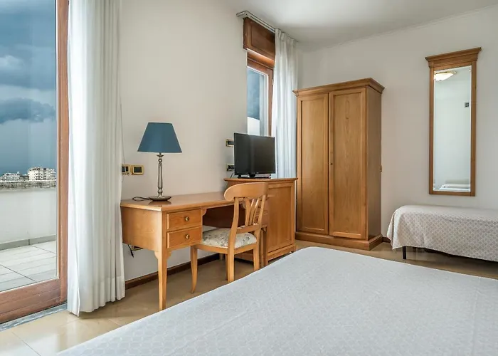 Grand Moon Valley Szálloda Vico Equense