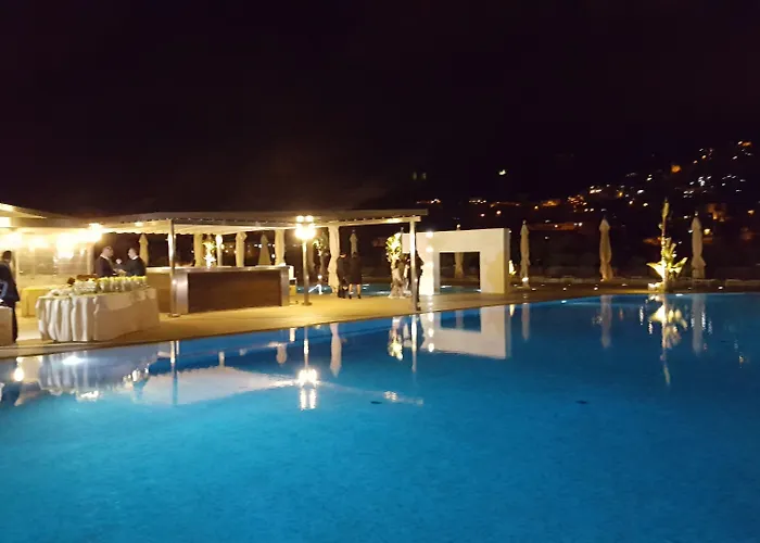 Grand Moon Valley 4* Vico Equense