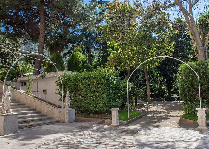 Szálloda Grand Moon Valley 4*